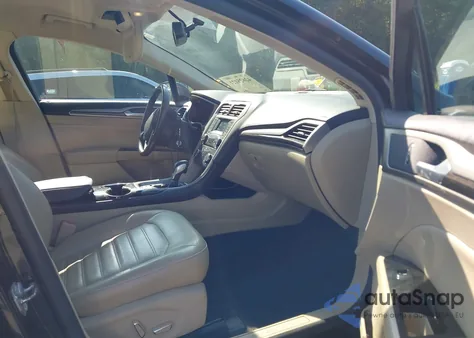 2015 Ford Fusion Se z USA, uszkodzony, nr VIN 3FA6P0HD2FR274313